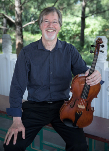 Violinist James Dunham